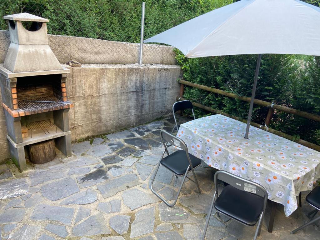 Adosado En Villanua Con Wifi Exterior foto